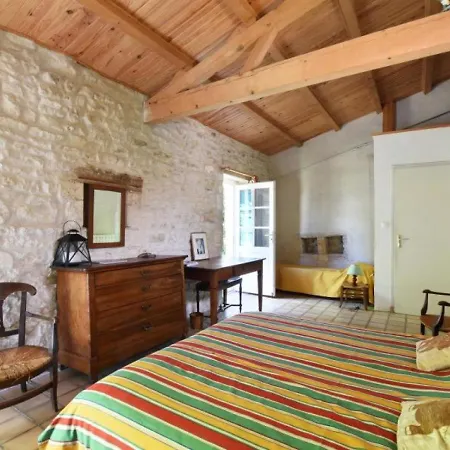 Maison La Flotte, 3 Pieces, 5 Personnes - Fr-1-258-12 * La Flotte